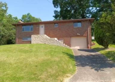 Main picture of 1201 Woodland Dr