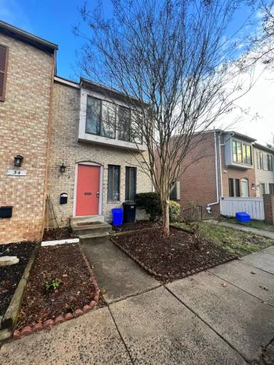 Main picture of 36 Brassie Ct