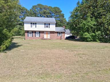 Main picture of 4240 Dean Ave