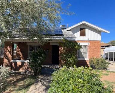Main picture of 3123 Savannah Ave