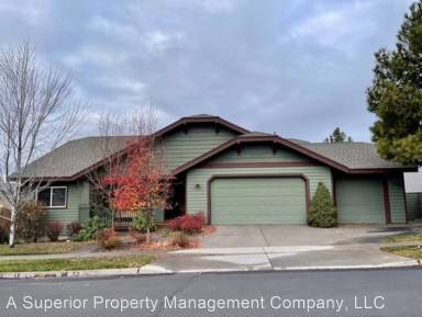 Main picture of 63466 Crestview Dr