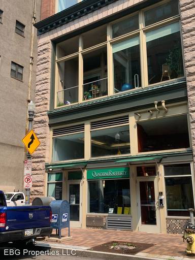 Main picture of 941 Penn Ave
