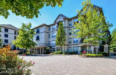 Main picture of Avana Uptown Apartments