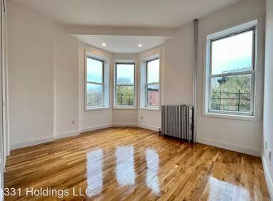 Main picture of 331 13th St