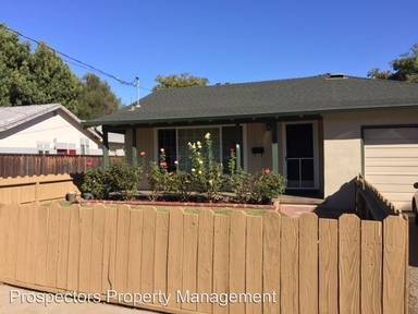 Main picture of 334 Camille Ct