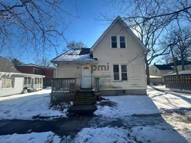 Main picture of 6 Willow St