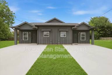 Main picture of 319 N Carolina St