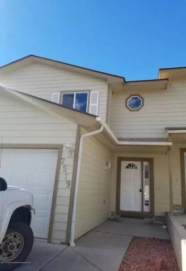 Main picture of 2519 Meadow Cir