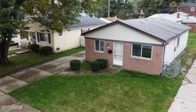 Main picture of 27731 Tighe St