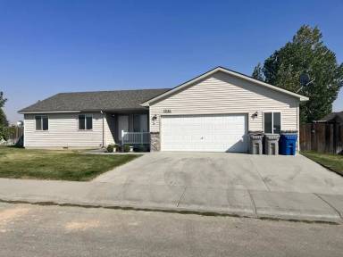 Main picture of 2194 N 10th E