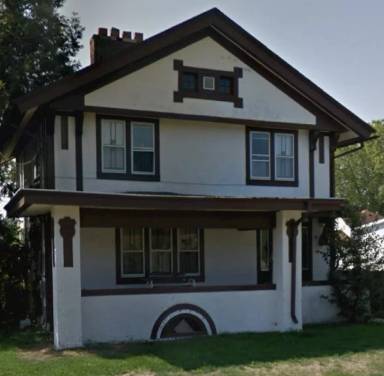Main picture of 617 W Pleasant St