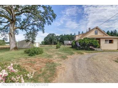 Main picture of 32125 SE Hinman Ave