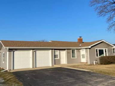 Main picture of 1212 Greenwood Rd