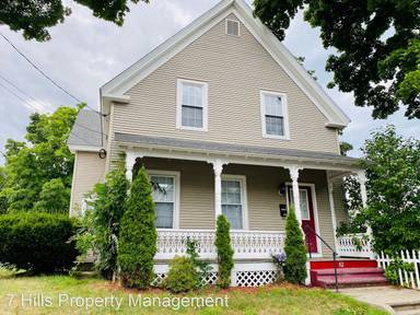 Main picture of 82 Cedar St