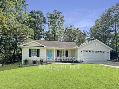 Main picture of 210 Abigail Ln