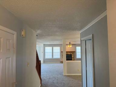 Main picture of 8832 Taggart Dr