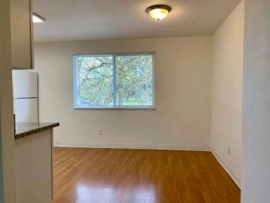 Main picture of 1905 E Mill Plain Blvd