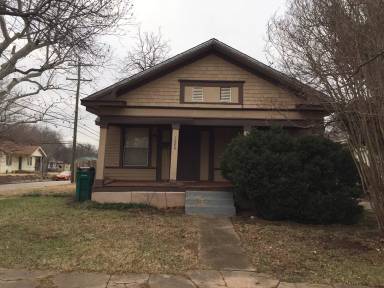Main picture of 1800 NW 37th St