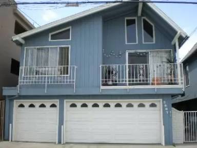 Main picture of Court St. 2007 - A