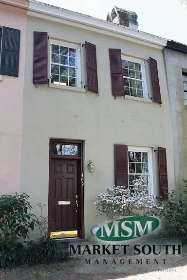 Main picture of 409 E Jones St