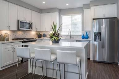 Main picture of 5565 Lake Murray Blvd