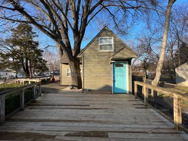 Main picture of 3803 E 36th St