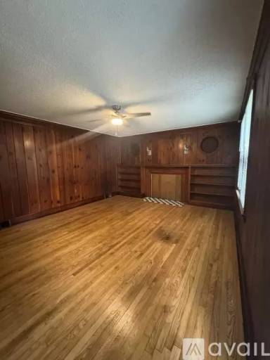 Main picture of 214 Hanover Ave