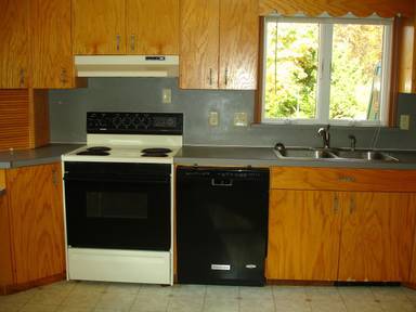 Main picture of 924 Quarry Rd