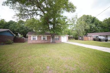 Main picture of 4608 Cypress Ct