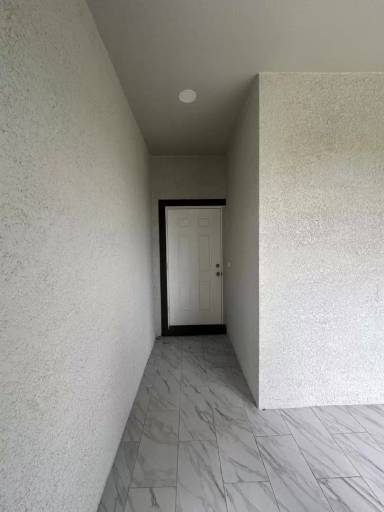 Main picture of 136 Harry Ave S
