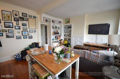 Main picture of 55 Revere St