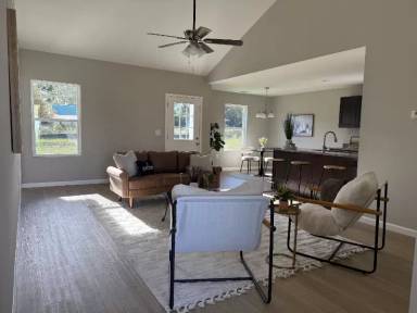 Main picture of 150 Adaline Ct