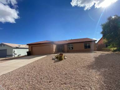 Main picture of 2758 Cartegena Dr