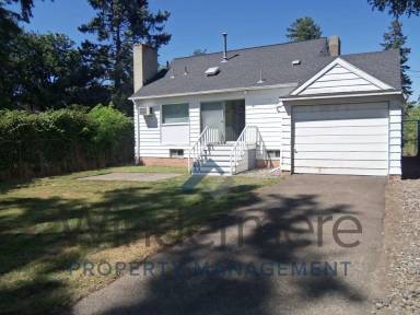 Main picture of 950 Francis Ave