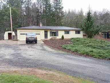 Main picture of 2391 Cady Rd