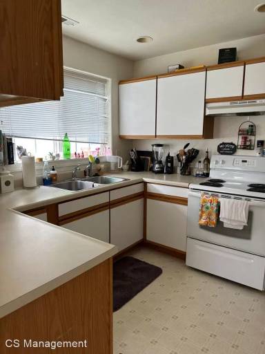 Main picture of 305 Michael Grove Ave