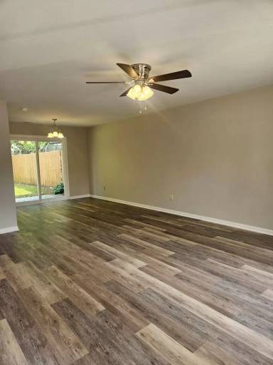 Main picture of 106 Brenda Dr