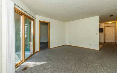 Main picture of 529 E Smith Ave