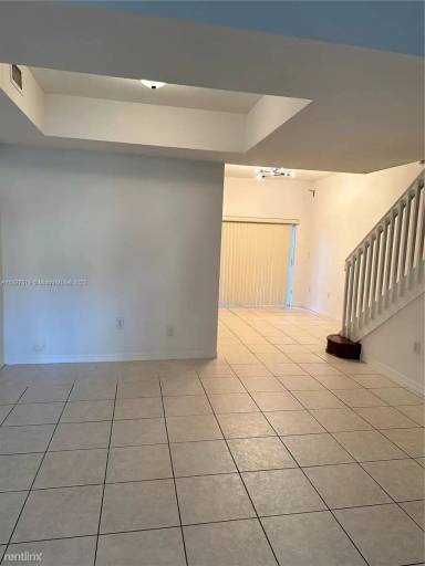 Main picture of 8890 W Flagler St