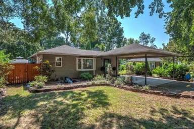Main picture of 516 Lorna St