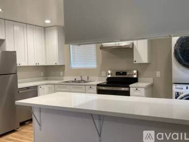 Main picture of 135 Oakland Ave