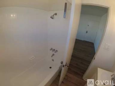 Main picture of 4050 W El Segundo Blvd Hawthorne, CA 90250