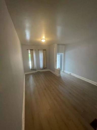 Main picture of 17 S Payson St