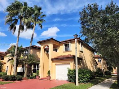 Main picture of 208 Magnolia Ave