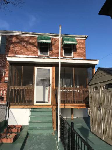 Main picture of 314 Georgia Ave NE