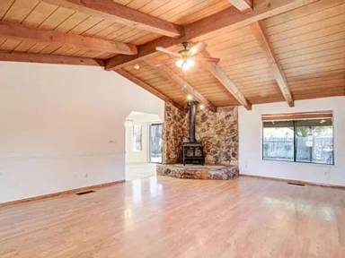 Main picture of 1744 Burgundy Dr