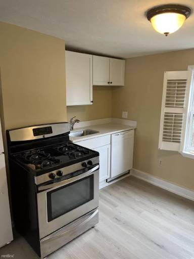 Main picture of 5 Grimes St
