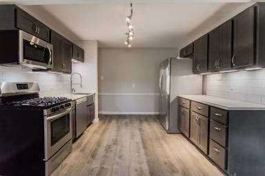 Main picture of 2242 Zumbehl Rd