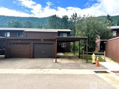 Main picture of 2811 Riverside Dr