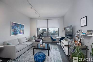 Main picture of 102 Christopher Columbus Dr